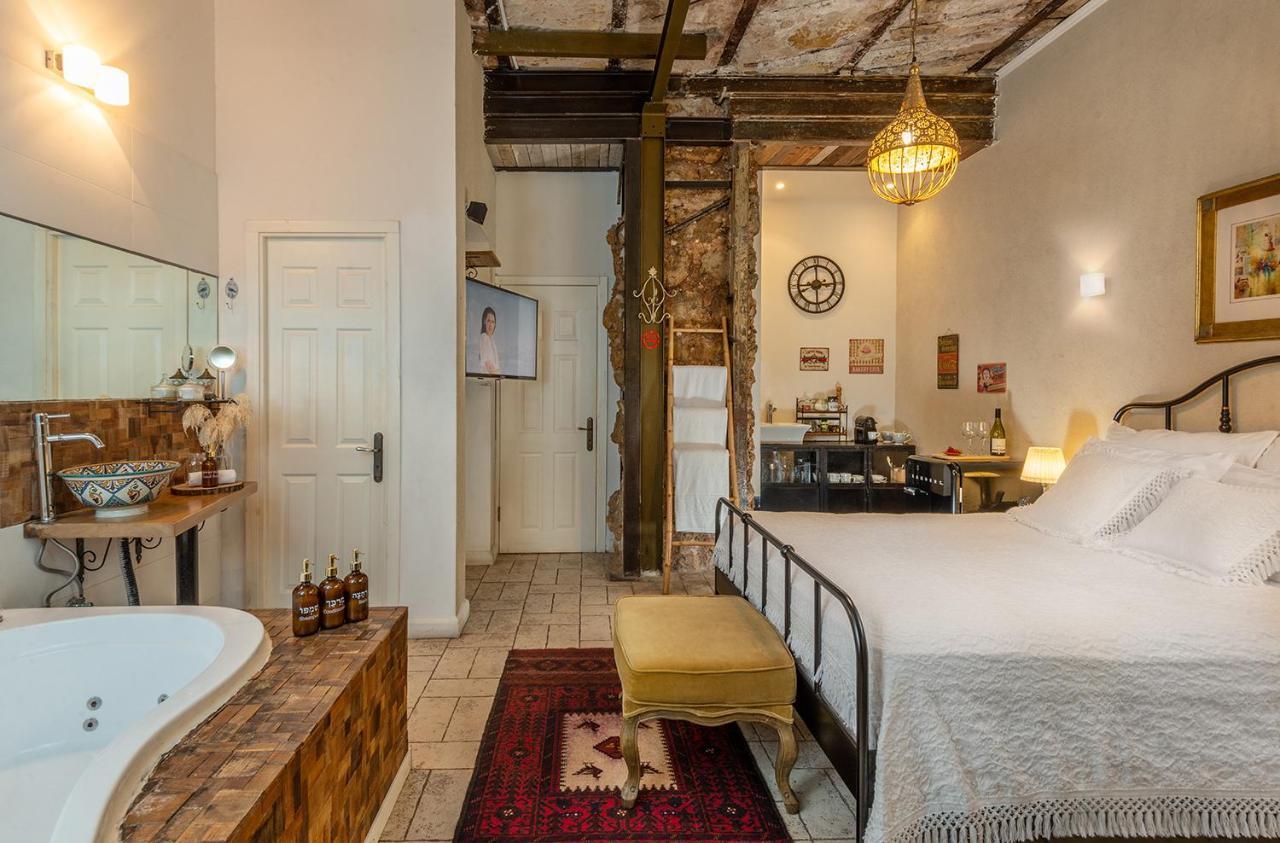 Trieste Neve Tzedek Boutique Suites Тел Авив Екстериор снимка