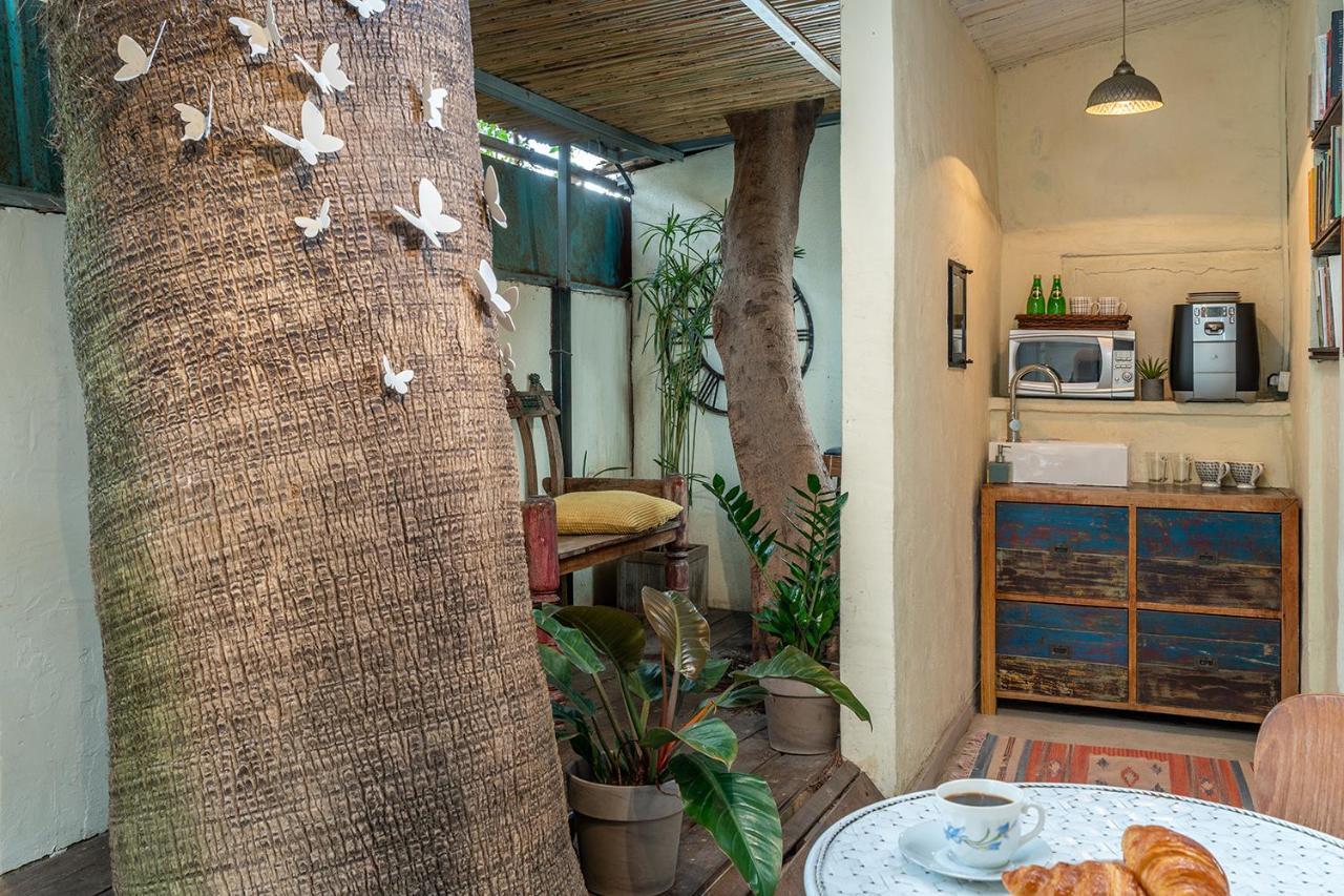 Trieste Neve Tzedek Boutique Suites Тел Авив Екстериор снимка