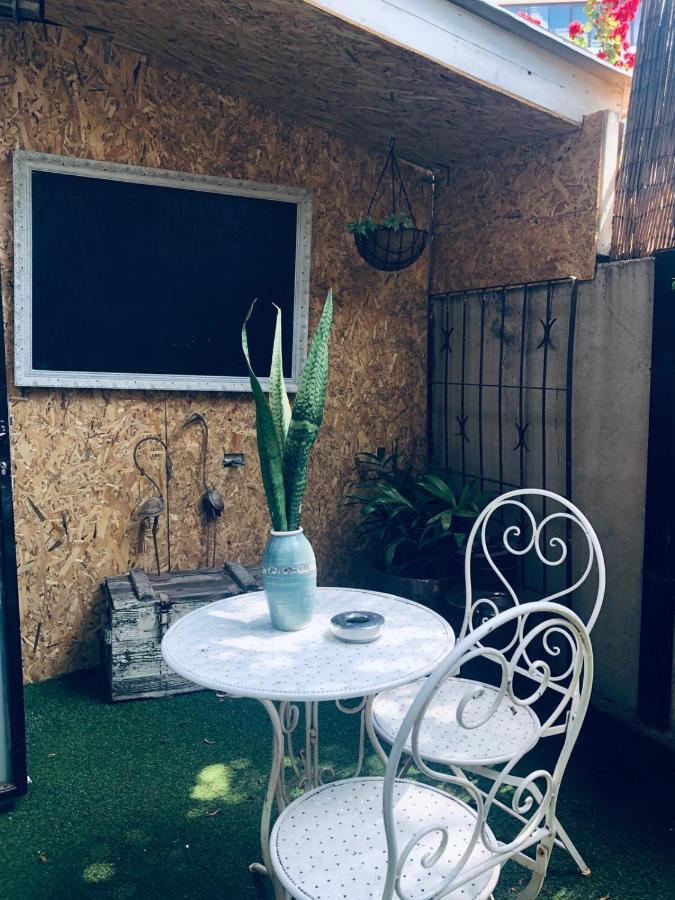 Trieste Neve Tzedek Boutique Suites Тел Авив Екстериор снимка