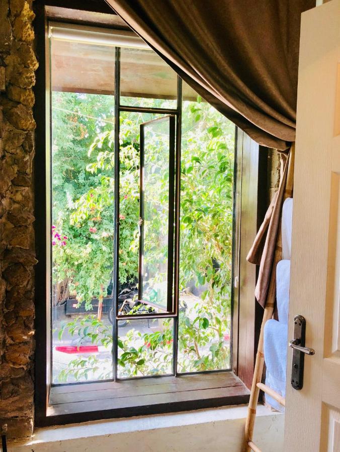 Trieste Neve Tzedek Boutique Suites Тел Авив Екстериор снимка