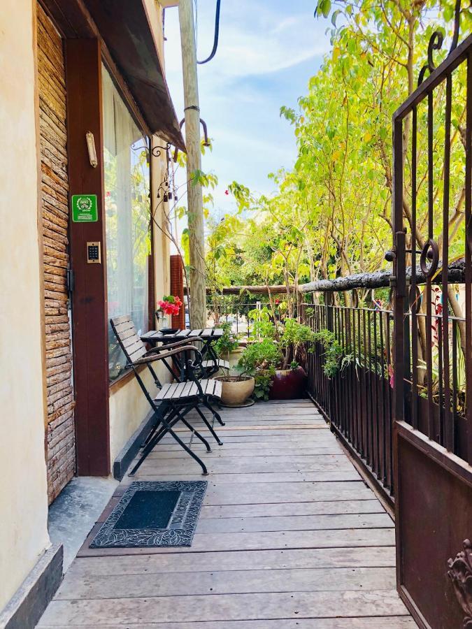 Trieste Neve Tzedek Boutique Suites Тел Авив Екстериор снимка